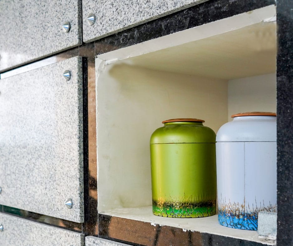 Kanlungan Columbary, Chapels, and Crematory- Bakit Nagbibigay ng Permanent Memorial ang Columbarium Vault